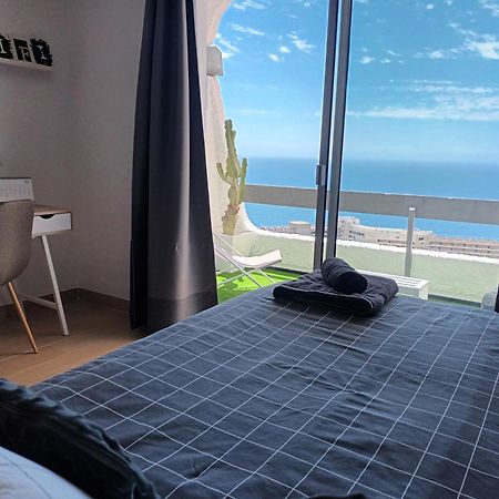 Modern Open-Plan Studio With Terrace And Sea View Tabaiba Екстериор снимка