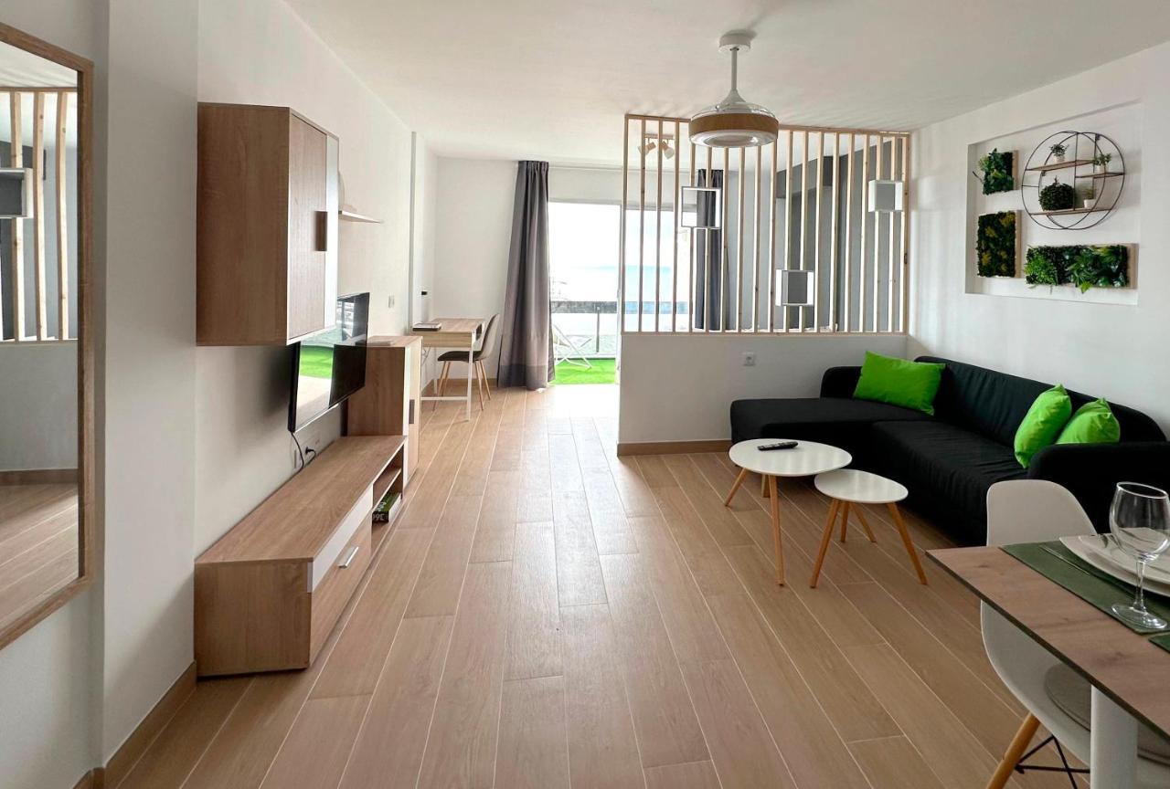 Modern Open-Plan Studio With Terrace And Sea View Tabaiba Екстериор снимка