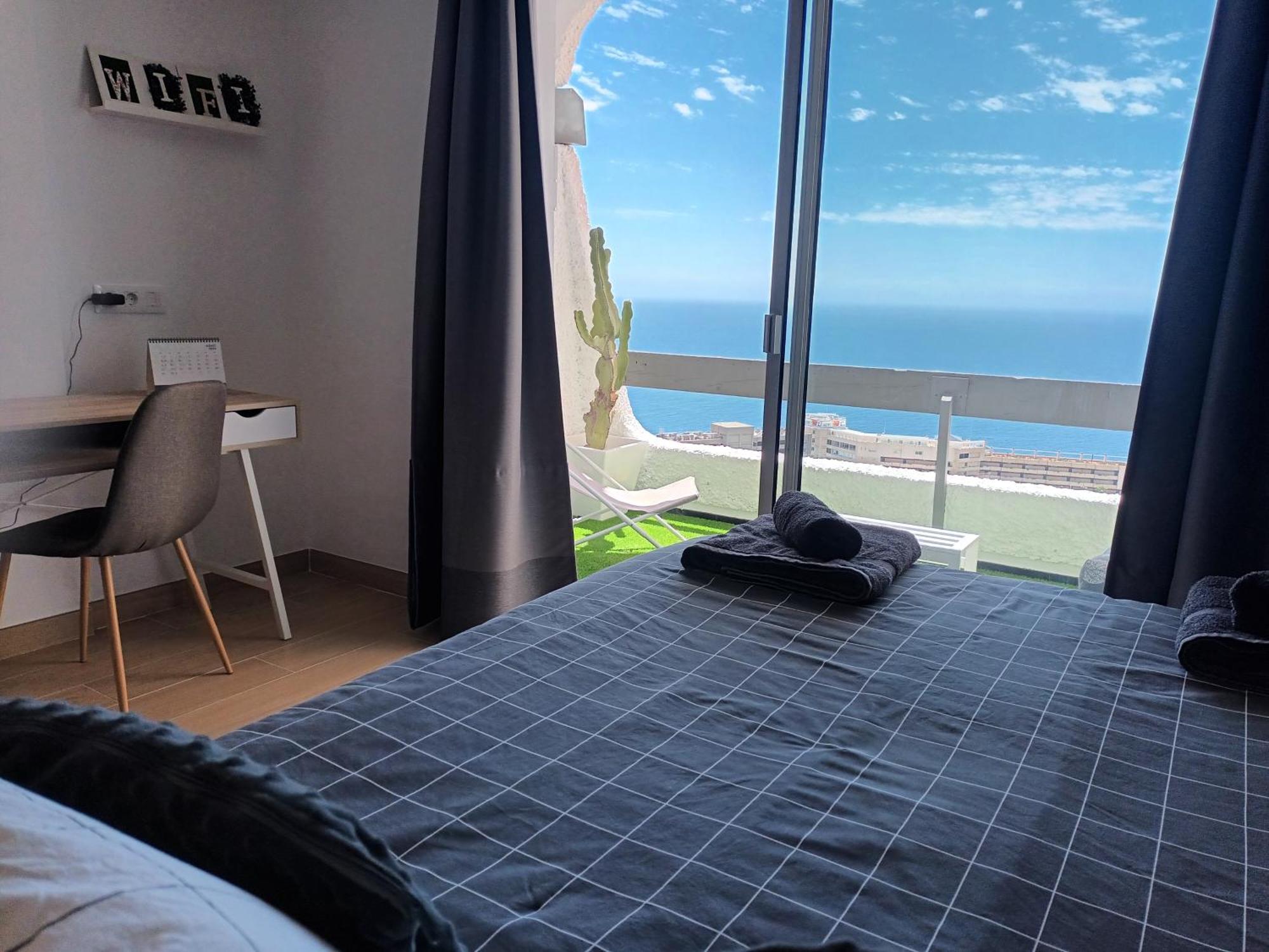 Modern Open-Plan Studio With Terrace And Sea View Tabaiba Екстериор снимка